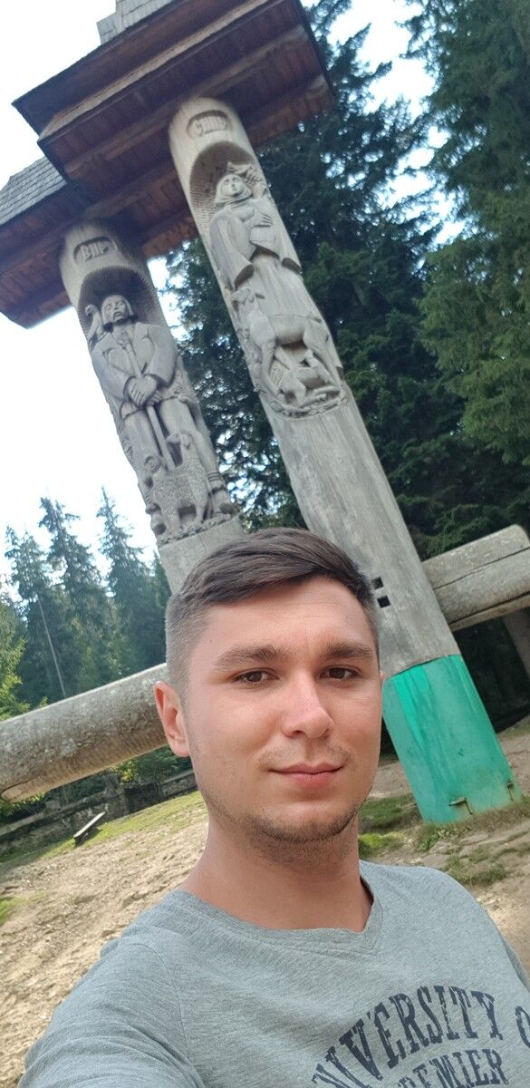  Praha,   , 33 ,   