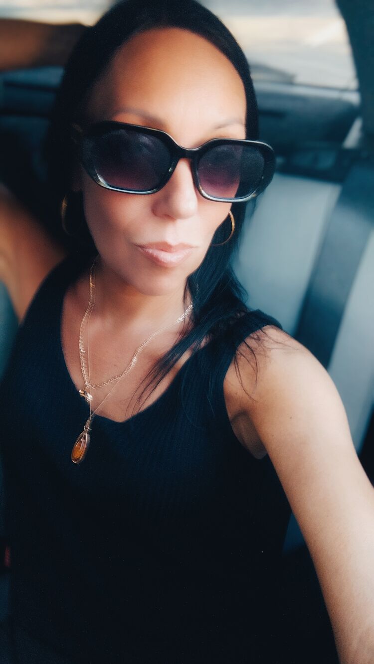 ���������� ���������, ���� ������� Elena, 40 ���, ������������ ��� c�������� ���������