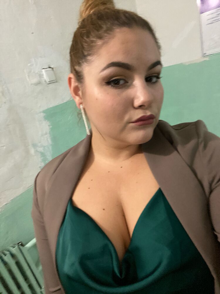  45713020  , 21 ,    