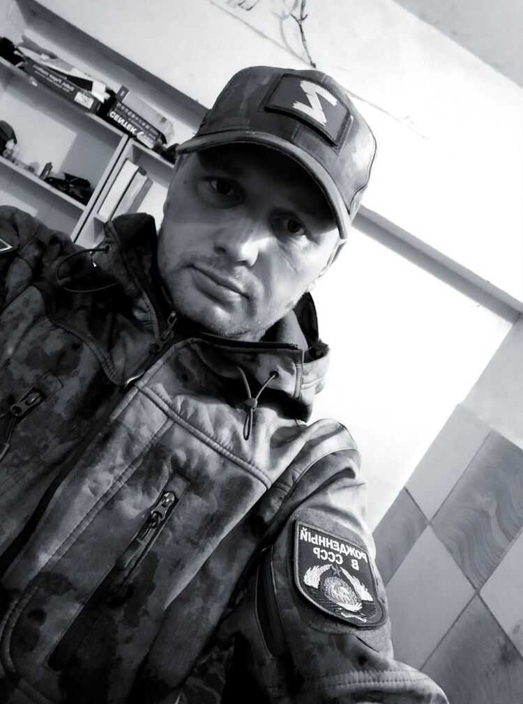  30652560  , 37 ,    
