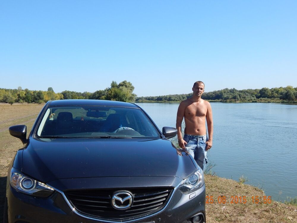  53712240  Davor, 39 ,    