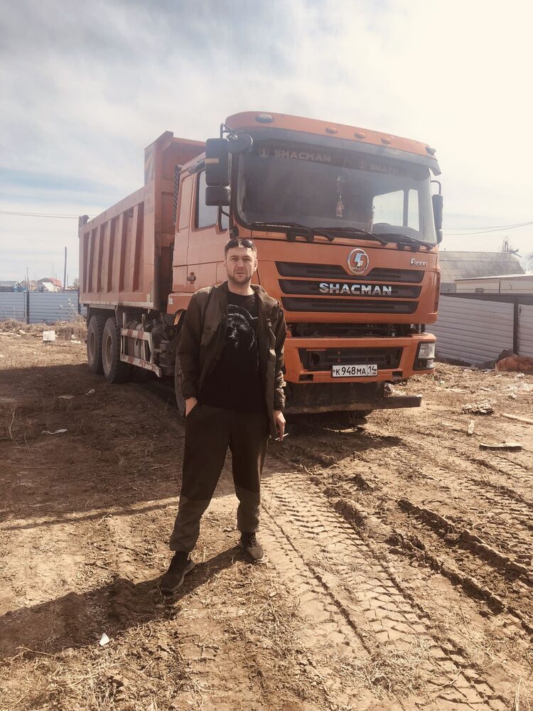  43131580  Dima, 39 ,    