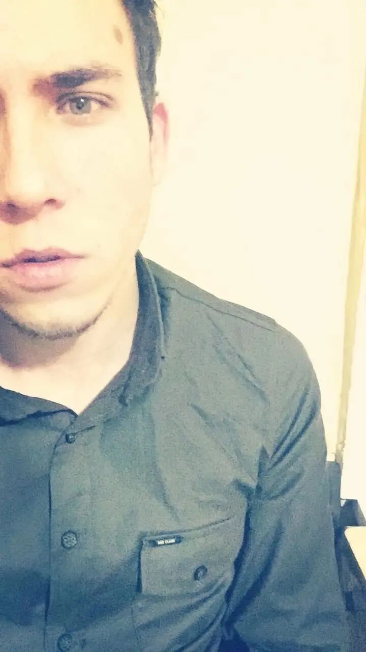  38024110  Khasan, 30 ,    