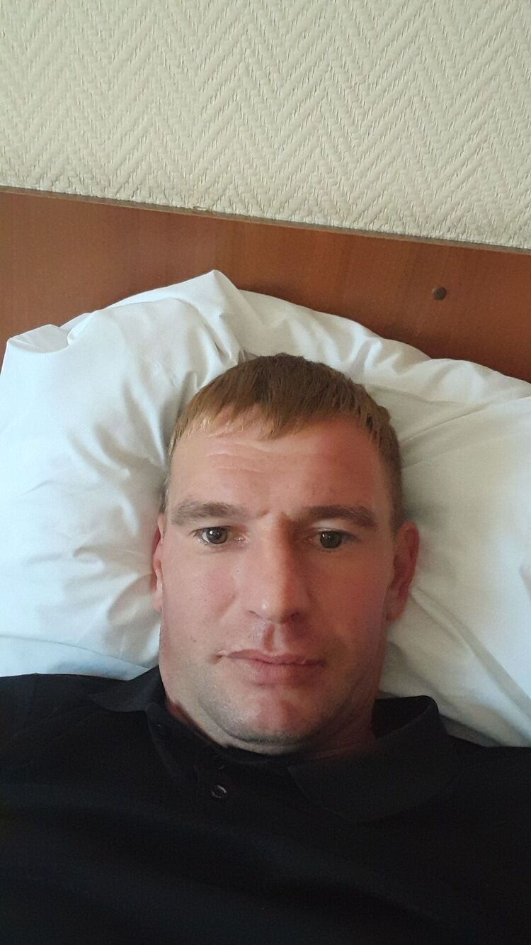  ,   Anatoly, 29 ,   ,   , c , 