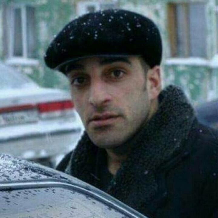  18395060  , 40 ,    -