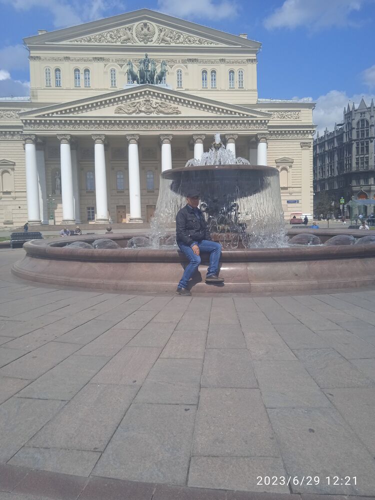  35787710  Bahtiyor, 53 ,    