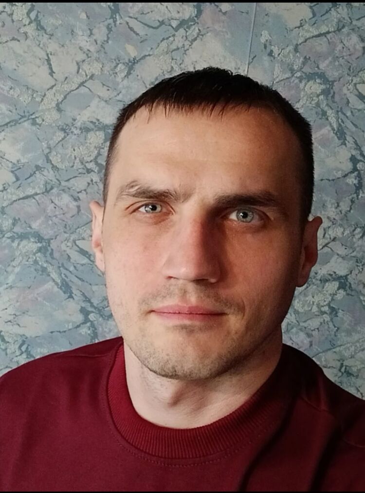  ,   Vlad, 40 ,   ,   , c 