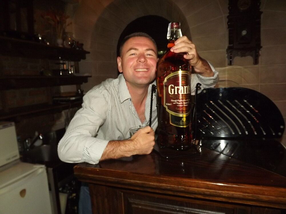  ,   Alex, 42 ,   