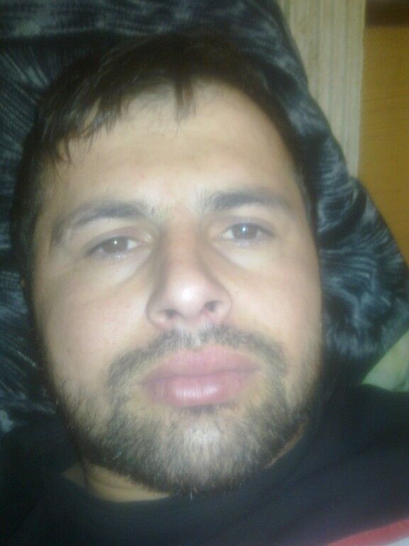  18936400  Zakir, 41 ,    