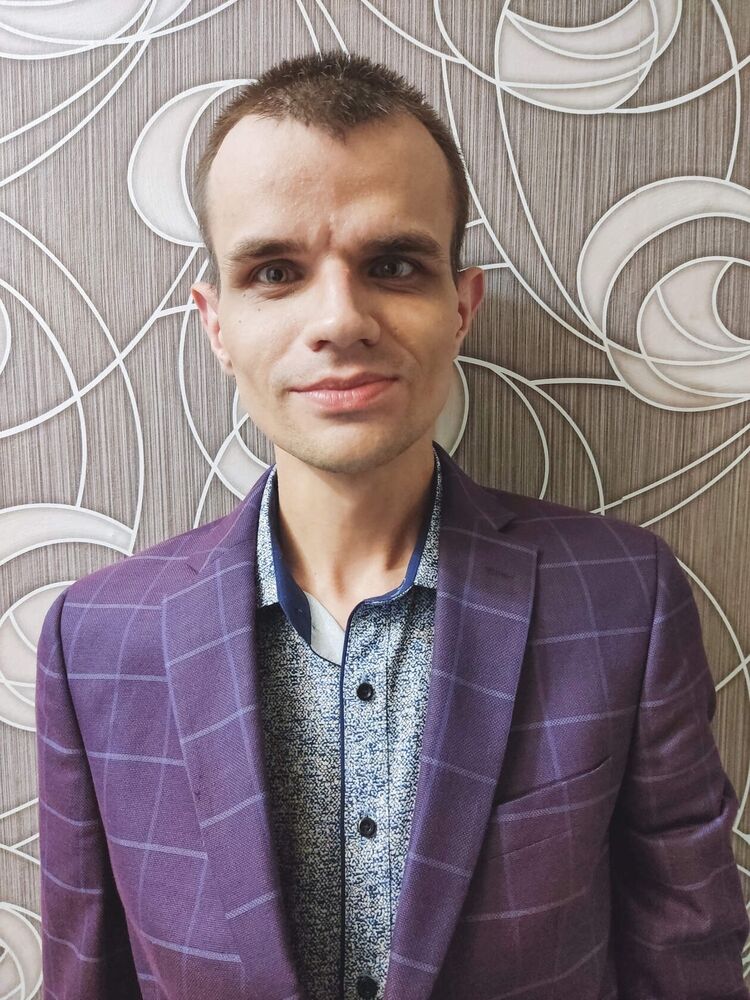  ,   Vladimir, 37 ,   ,   , c , 
