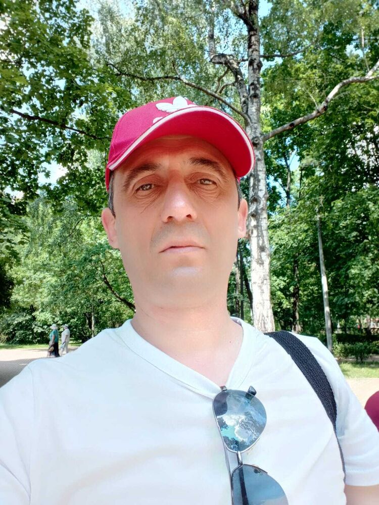  50580090  Makhmudjon, 46 ,    