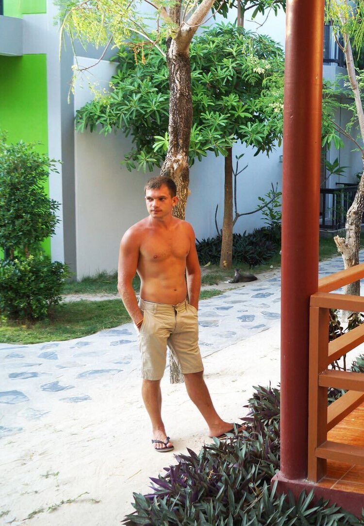  Phuket,   Sergei, 38 ,   ,   
