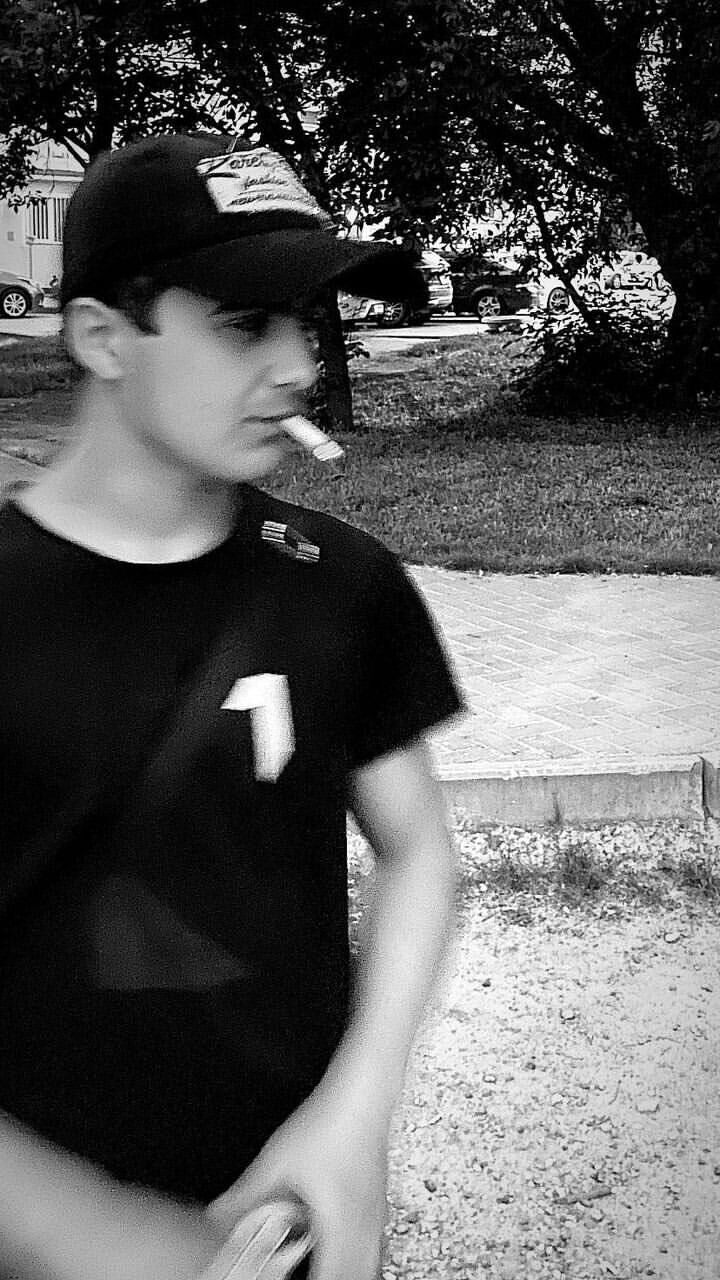  ,   Askar, 21 ,   ,   