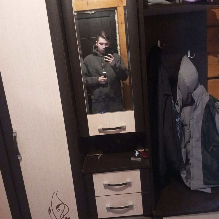 ���� 42476800 ����� �����, 20 ���, ���� ���������� � ��������