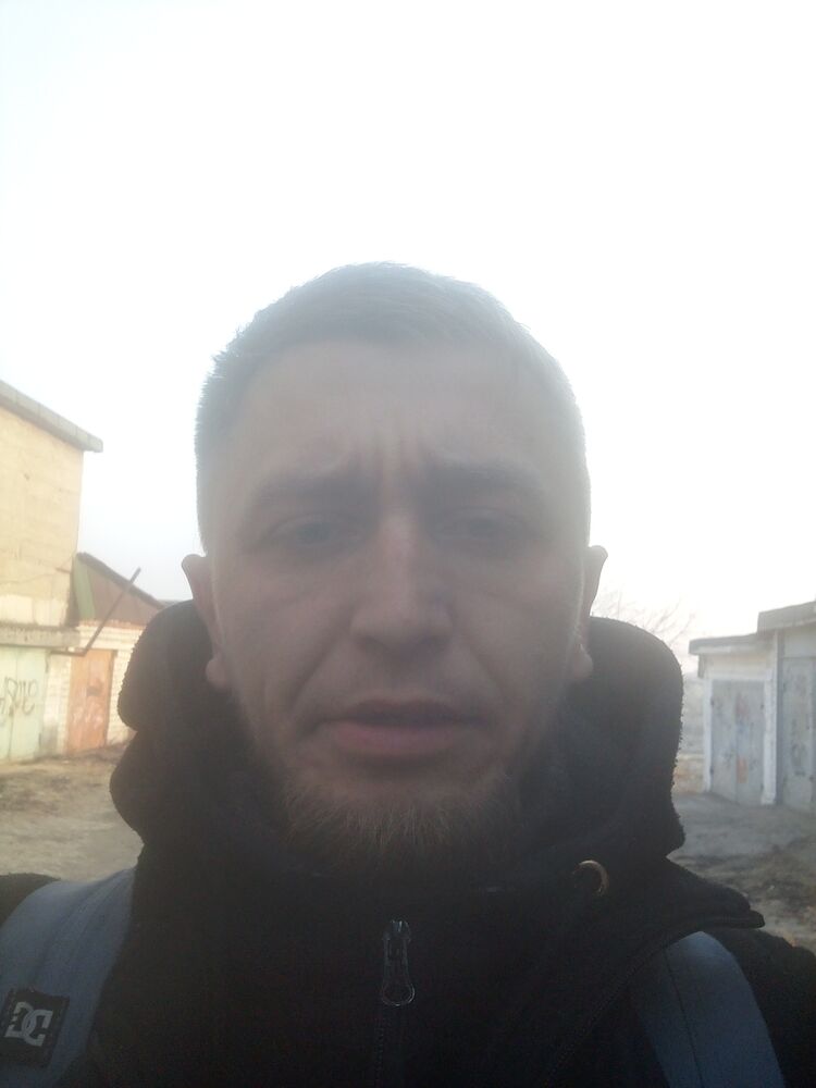  ,   Andrey, 29 ,  