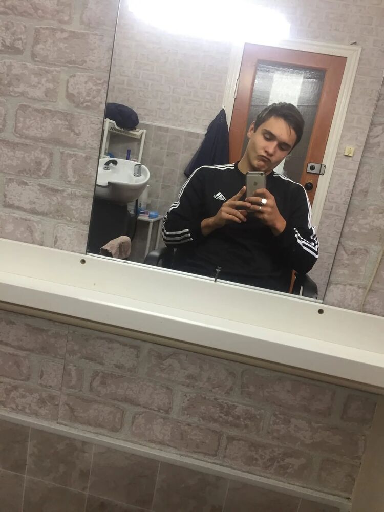  31555890  , 21 ,    