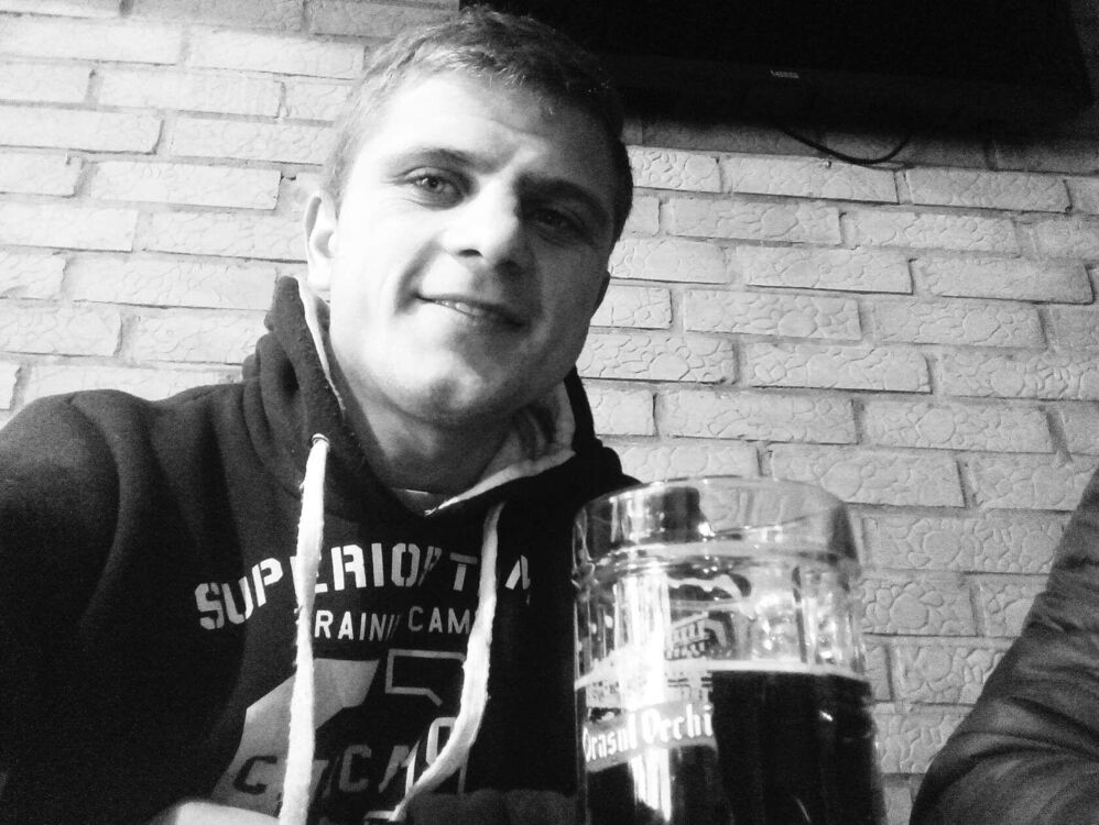  49865180  , 32 ,    Villejuif