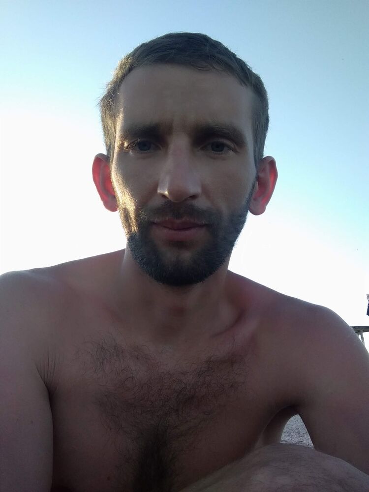  44736220  , 37 ,    