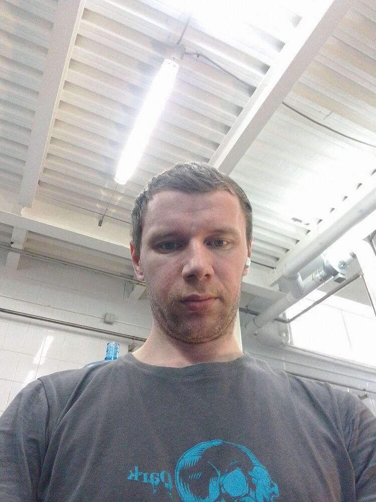  ,   Artem, 33 ,     , c , 