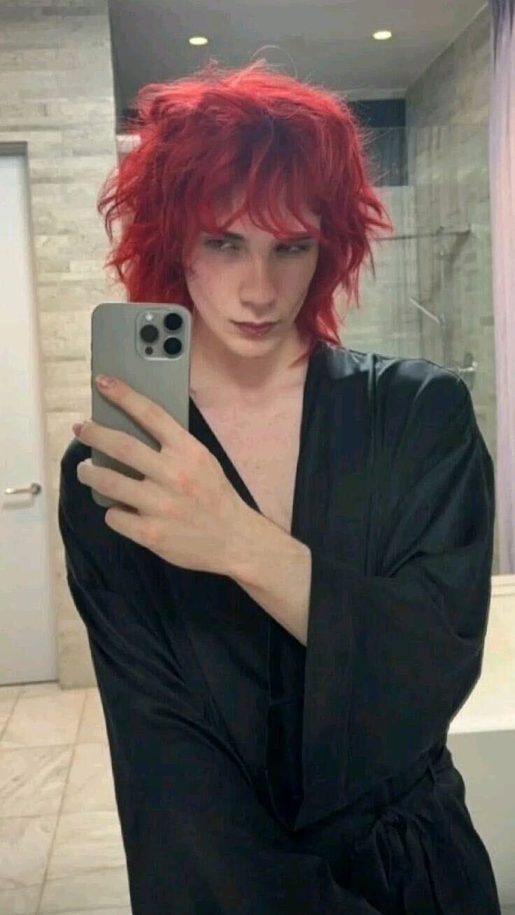  50526080  Matthew, 18 ,    Alhambra