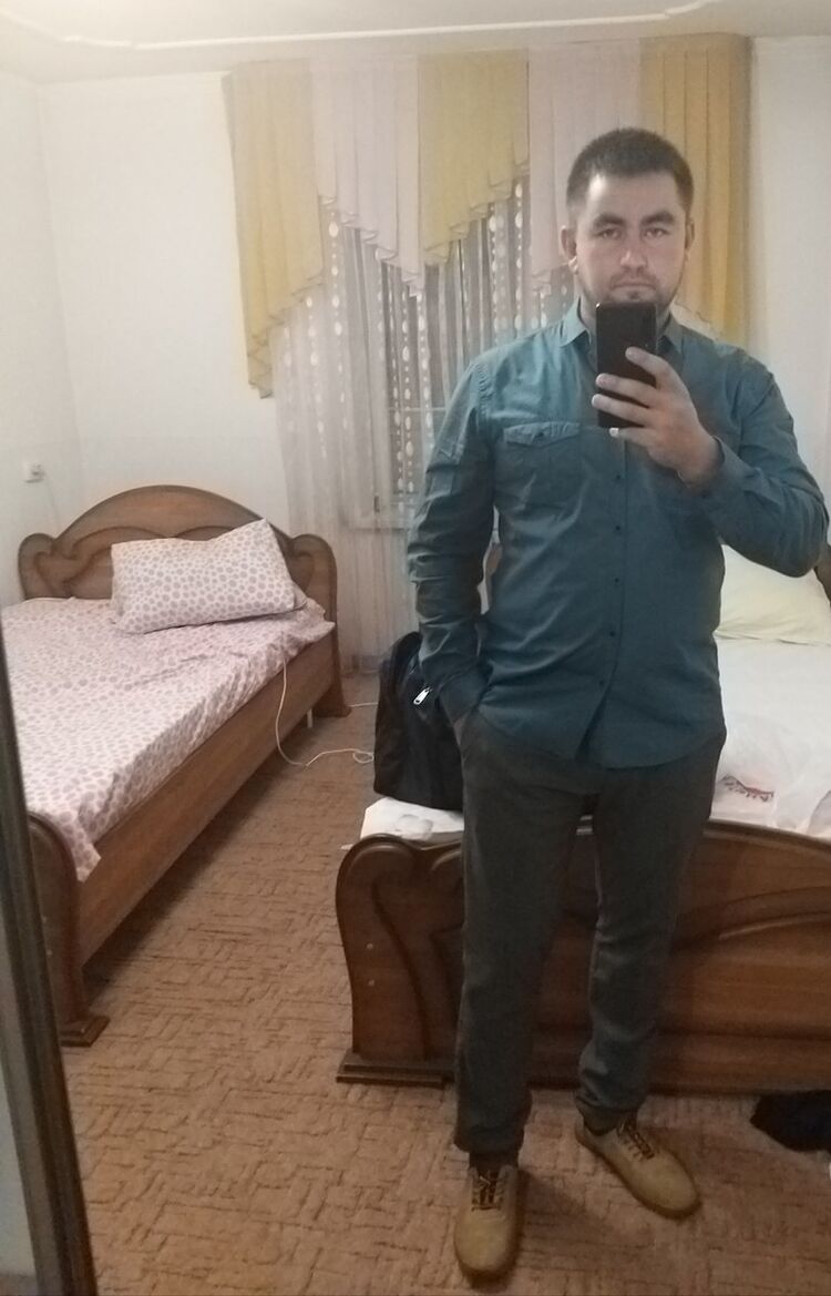 ���������� �������, ���� ������� Aziz Gazieff, 37 ���, ������������ ��� ������, ����� � ���������, c�������� ���������