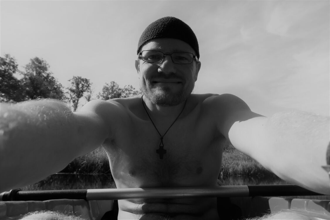  ,   Tom, 43 ,   