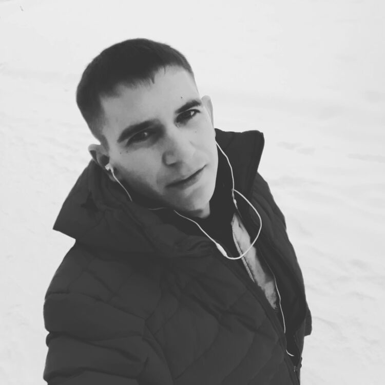  23547040  Vadim, 29 ,    