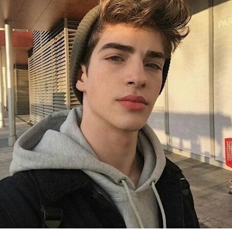  52388680  Ruslan, 30 ,    