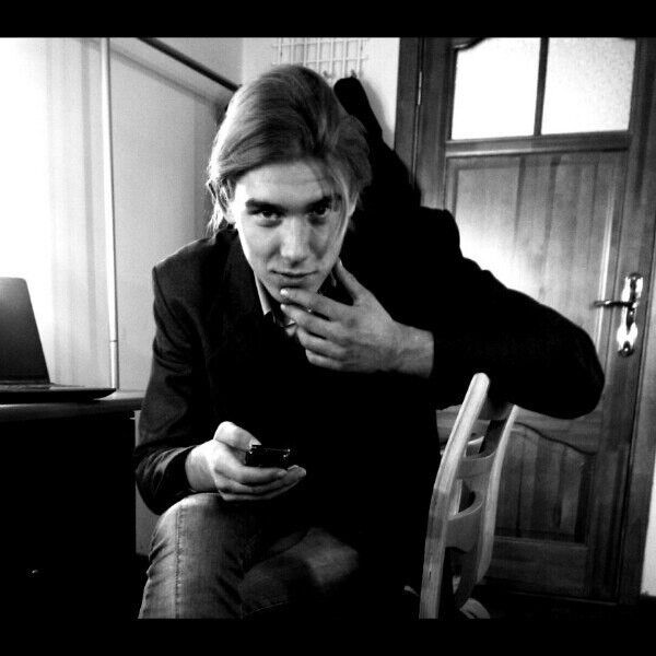  6775240  John, 30 ,    