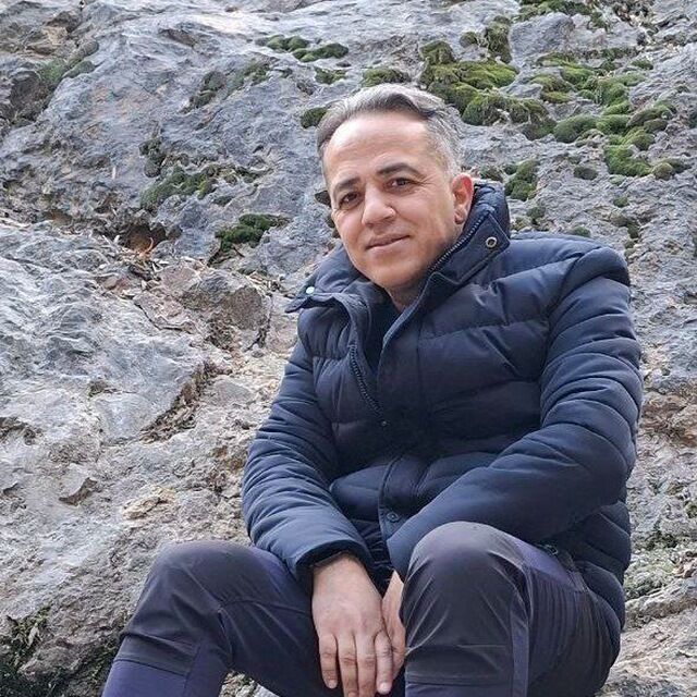  54217230  Alireza, 47 ,    