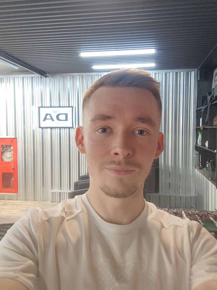  45294580  , 22 ,    