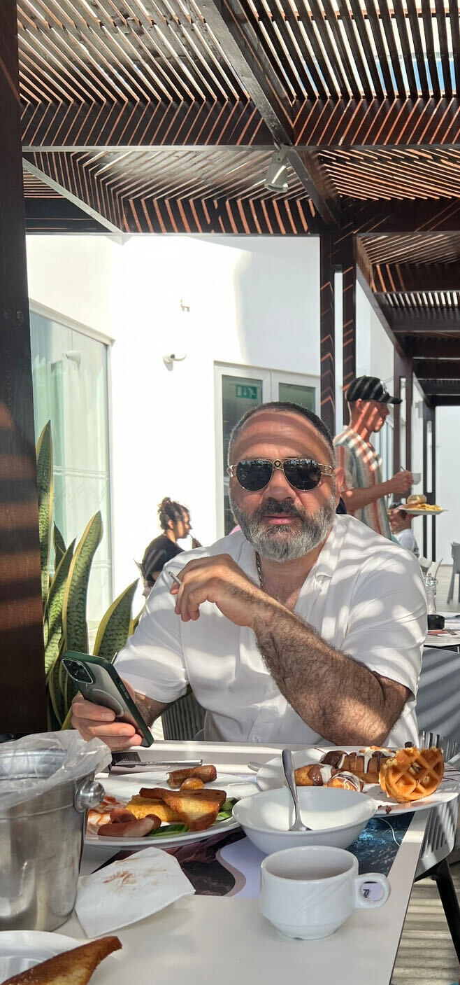  ,   , 44 ,   ,   
