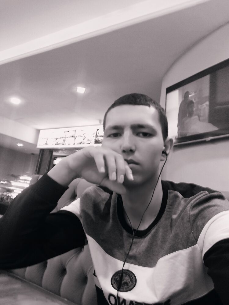  ,   Shohzod, 22 ,   ,   
