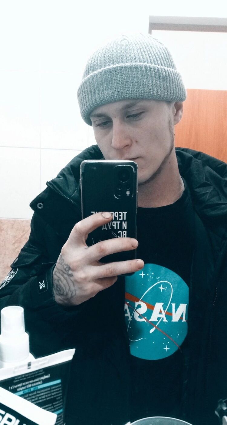  49226030  , 24 ,    