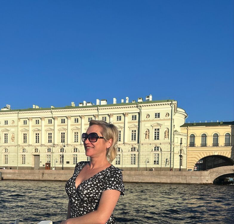  52848000  , 44 ,    -