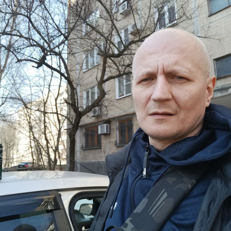  52324630  Nikolay, 38 ,    