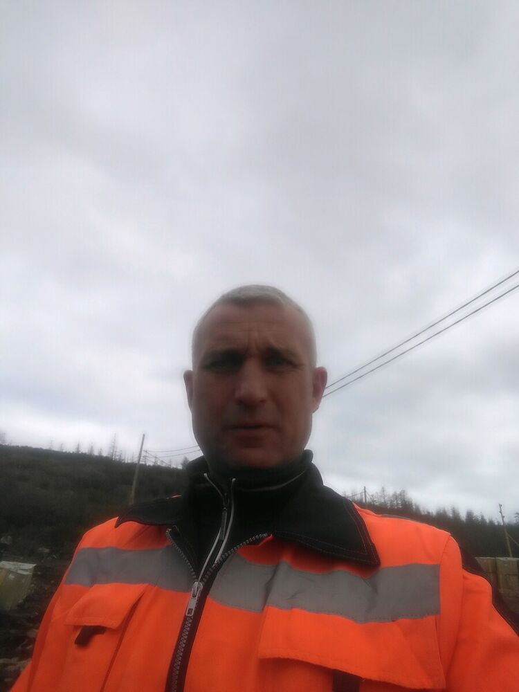  20690860  , 49 ,    