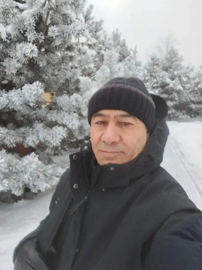  51060720  James, 55 ,    