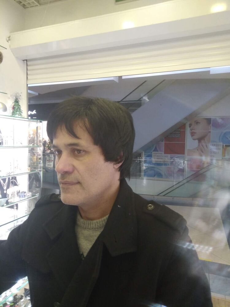  32528670  YUSUFGELDI, 49 ,    