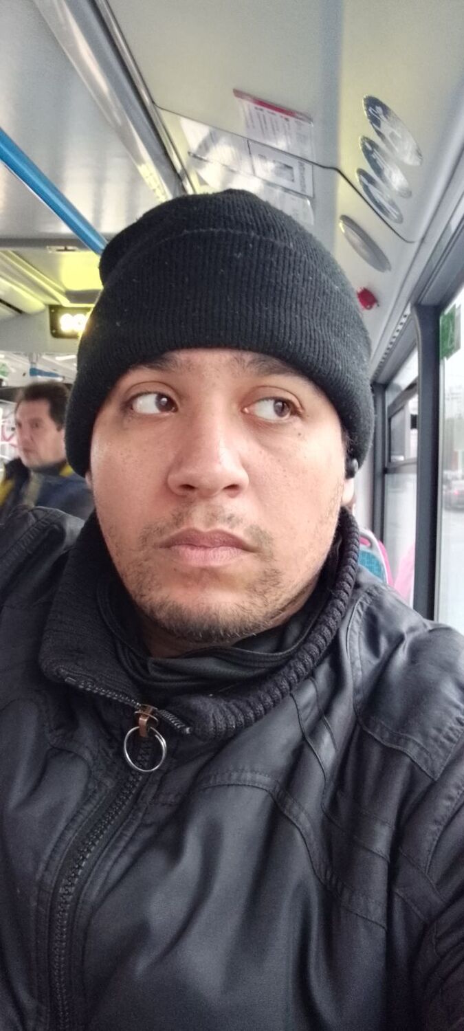  ,   Mikhail, 33 ,   ,   , 
