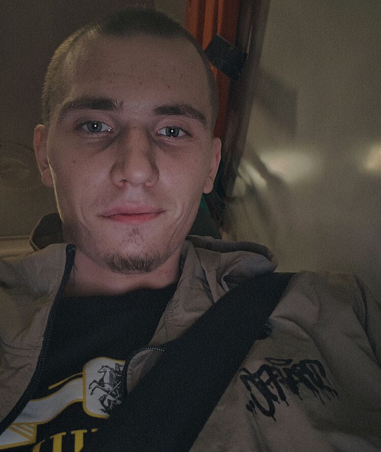  54240190  , 22 ,    -