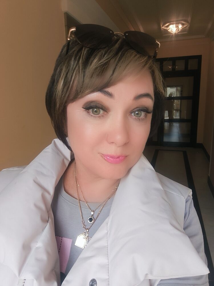 ���� 52424020 ������� Lana, 53 ����, ���� ���������� � Praha