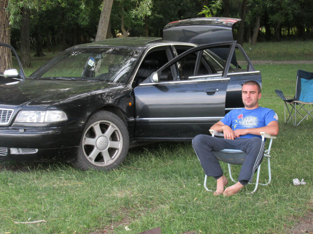  8597080  Sergiu, 33 ,    