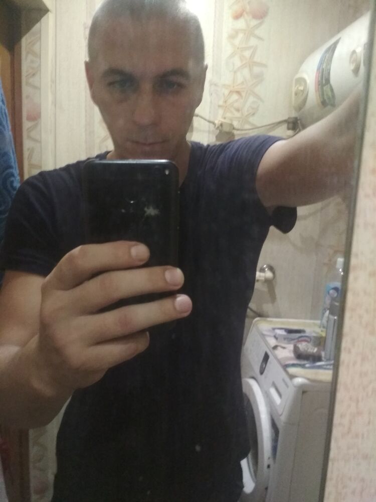  24045490  , 39 ,    