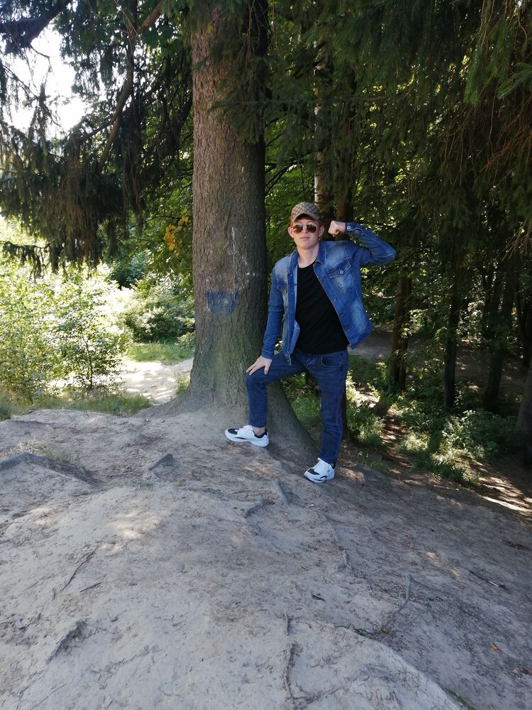  26091790  , 28 ,    -