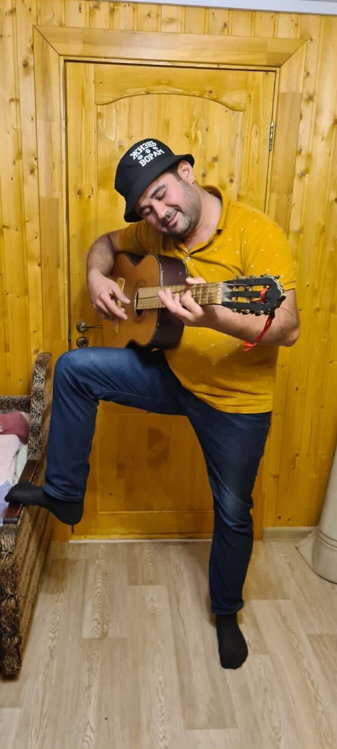  42542400  , 42 ,    