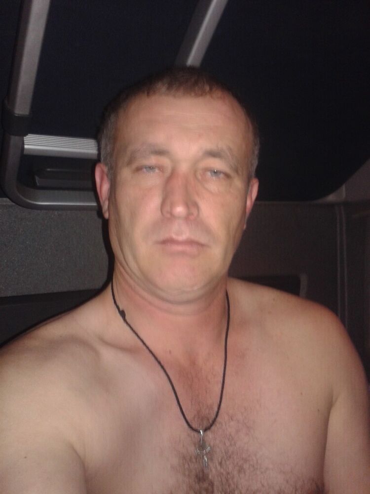  11081420  Evgenii, 46 ,    