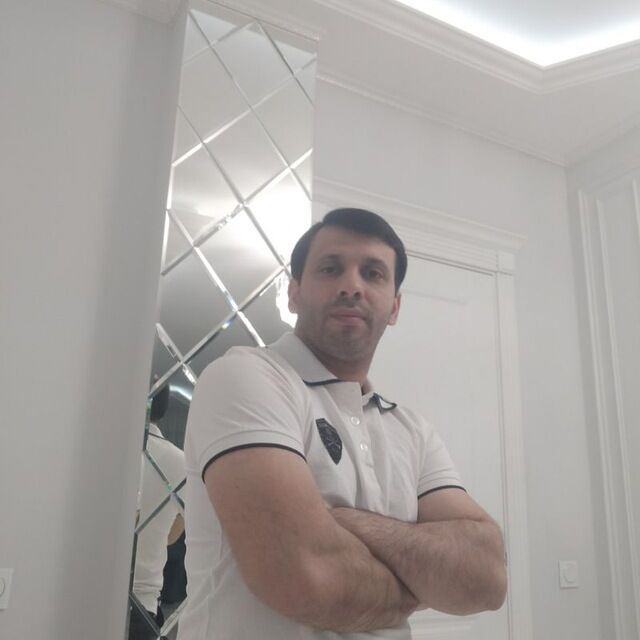  53745690  , 37 ,    