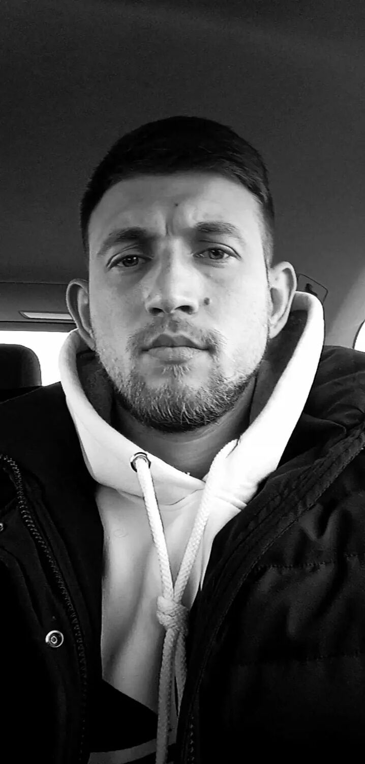  46383430  Vitaly, 30 ,    