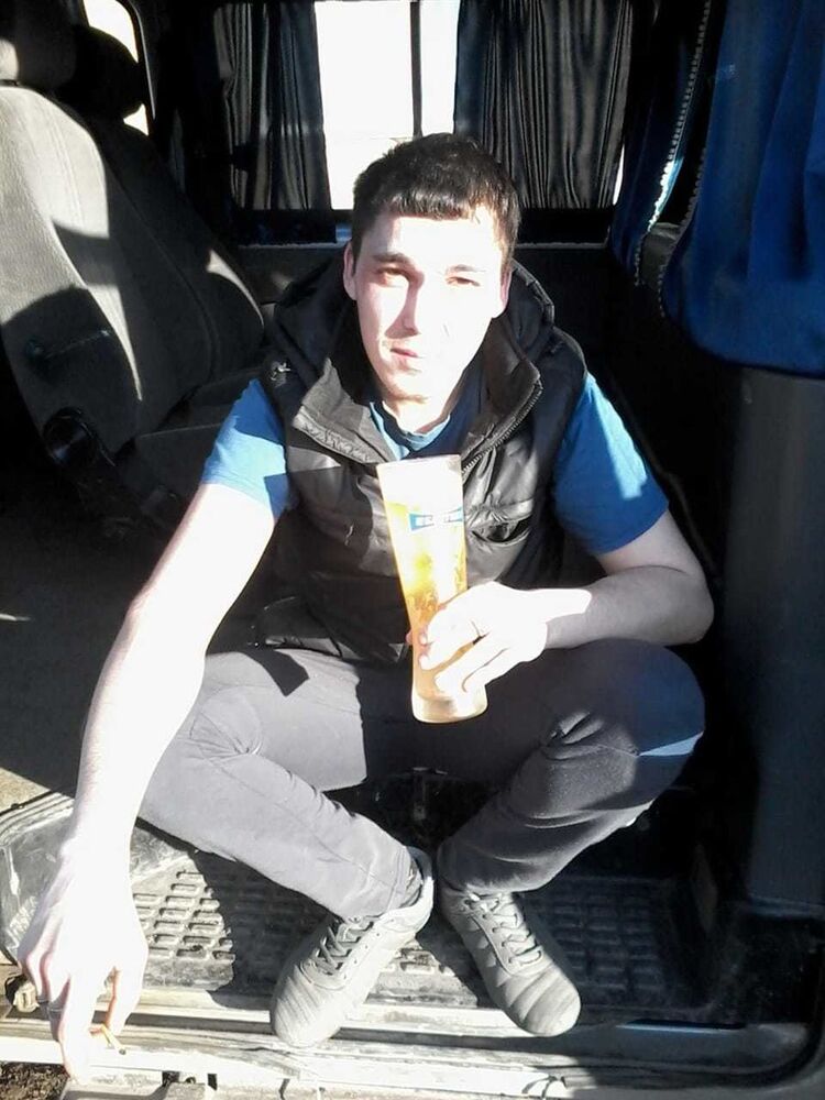  18693280  , 34 ,    